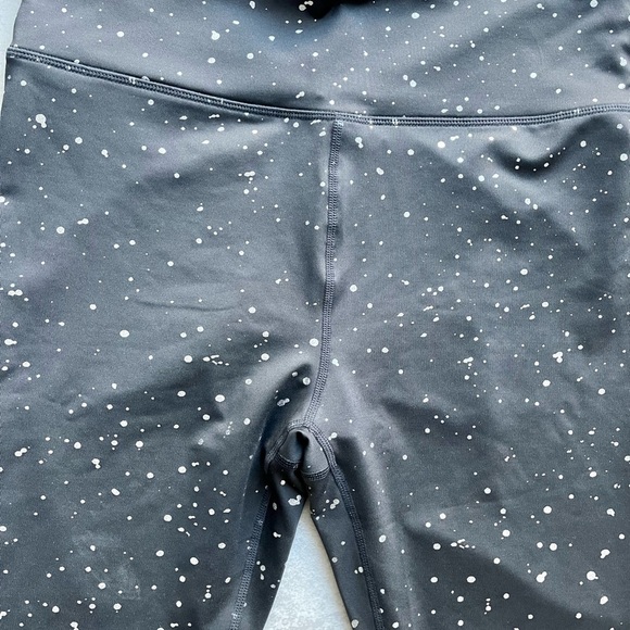 Gray Legging/Workout Pants w/Sparkles - Picture 3 of 4